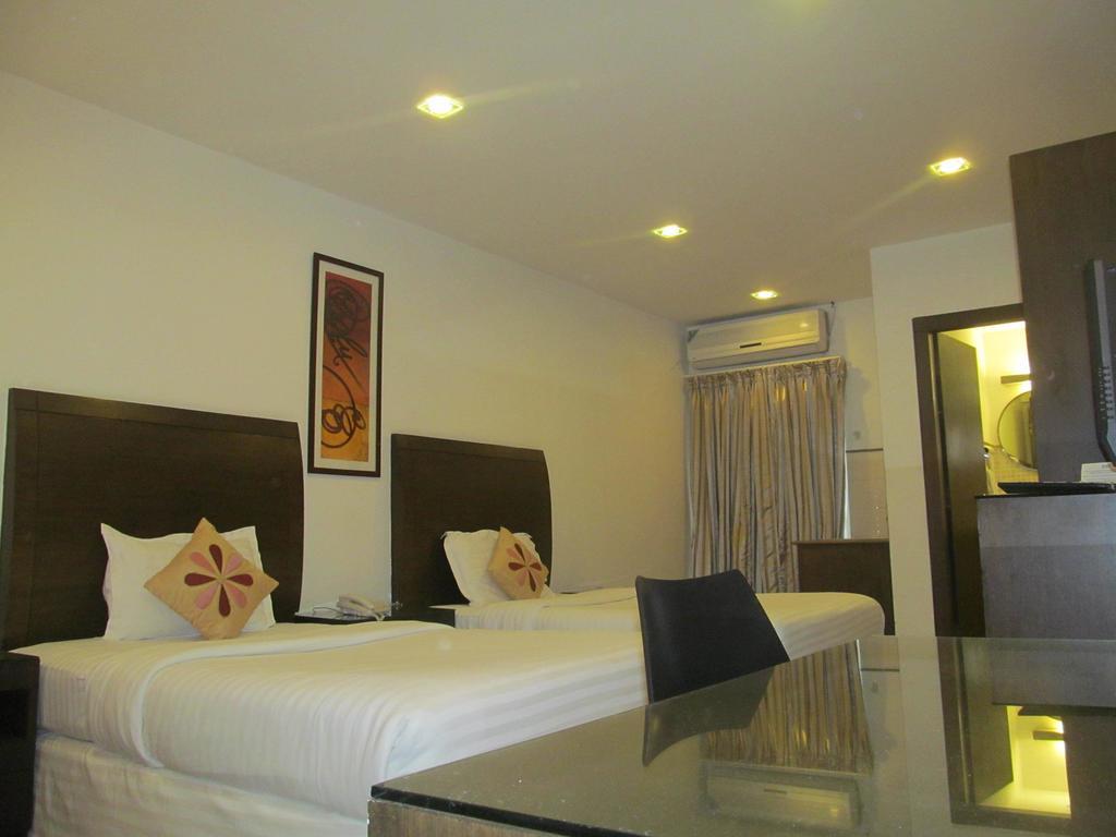Shilton Residence Bangalore Buitenkant foto