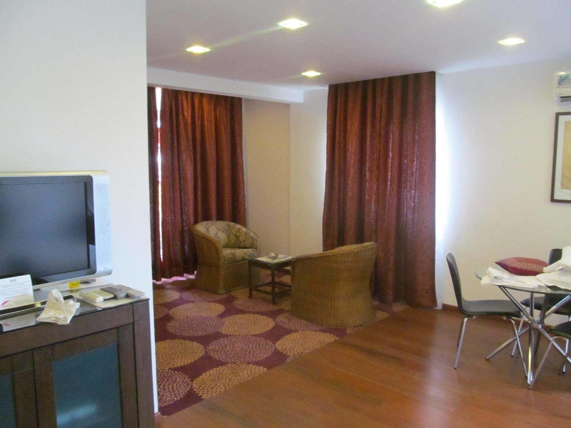 Shilton Residence Bangalore Buitenkant foto